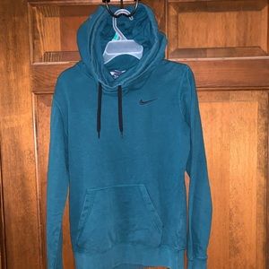 Women’s Nike Turtleneck style sweatshirt